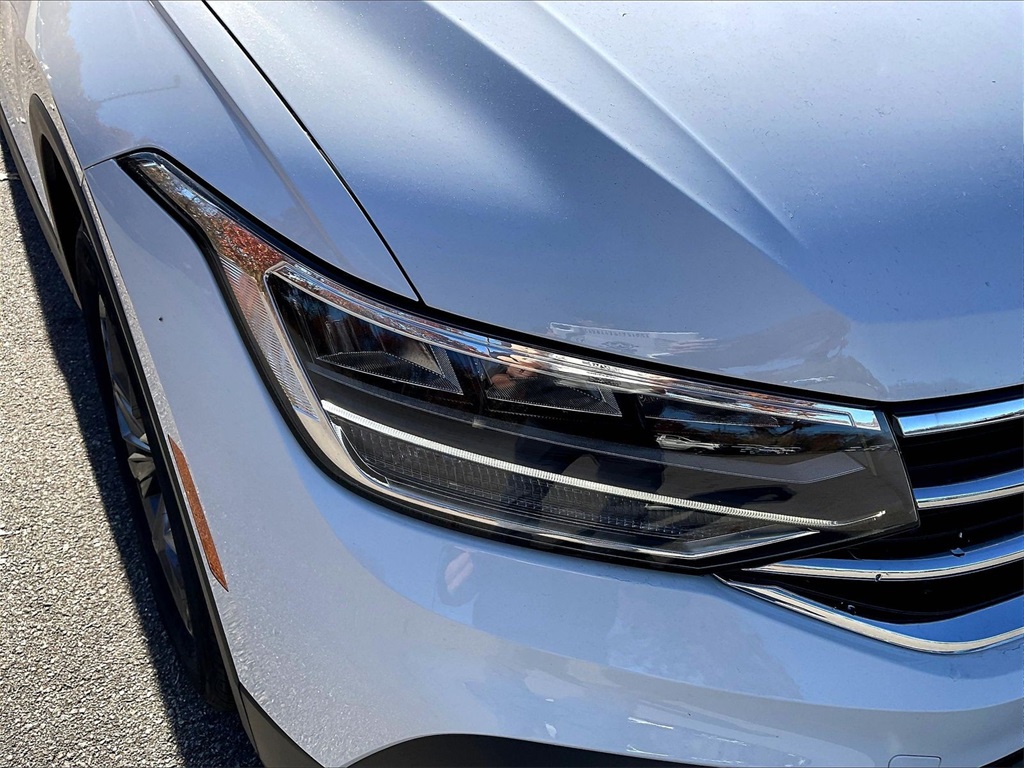 2022 Volkswagen Tiguan 2.0T SE - Photo 28