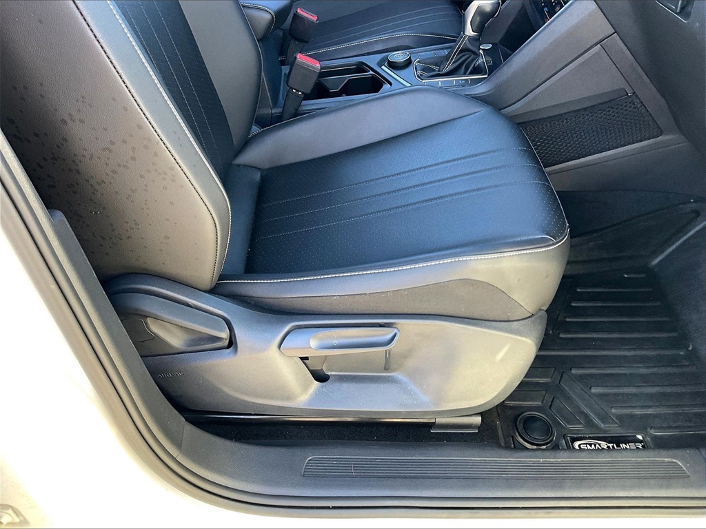 2022 Volkswagen Tiguan 2.0T SE - Photo 34