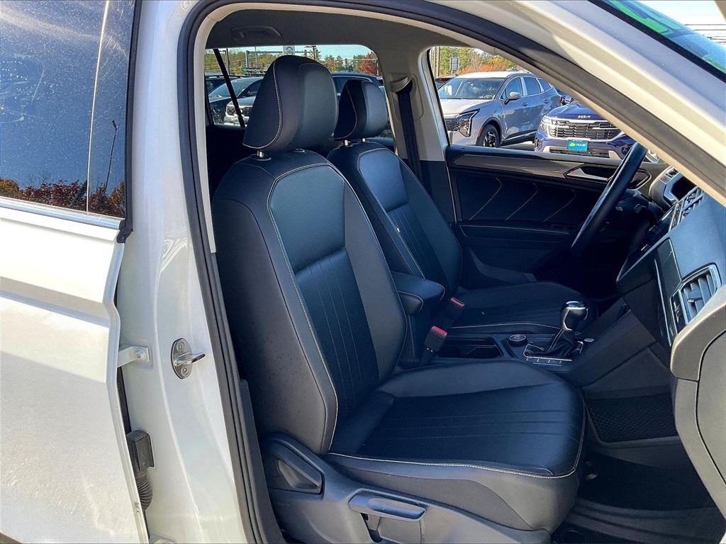 2022 Volkswagen Tiguan 2.0T SE - Photo 10