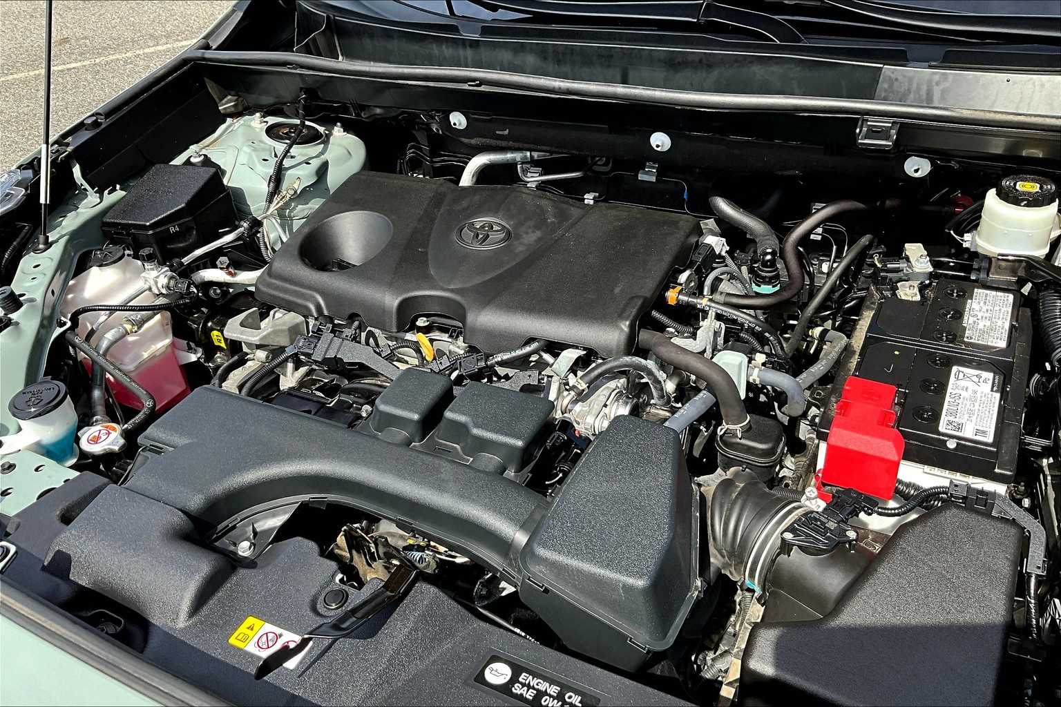 2022 Toyota RAV4 XLE - Photo 35