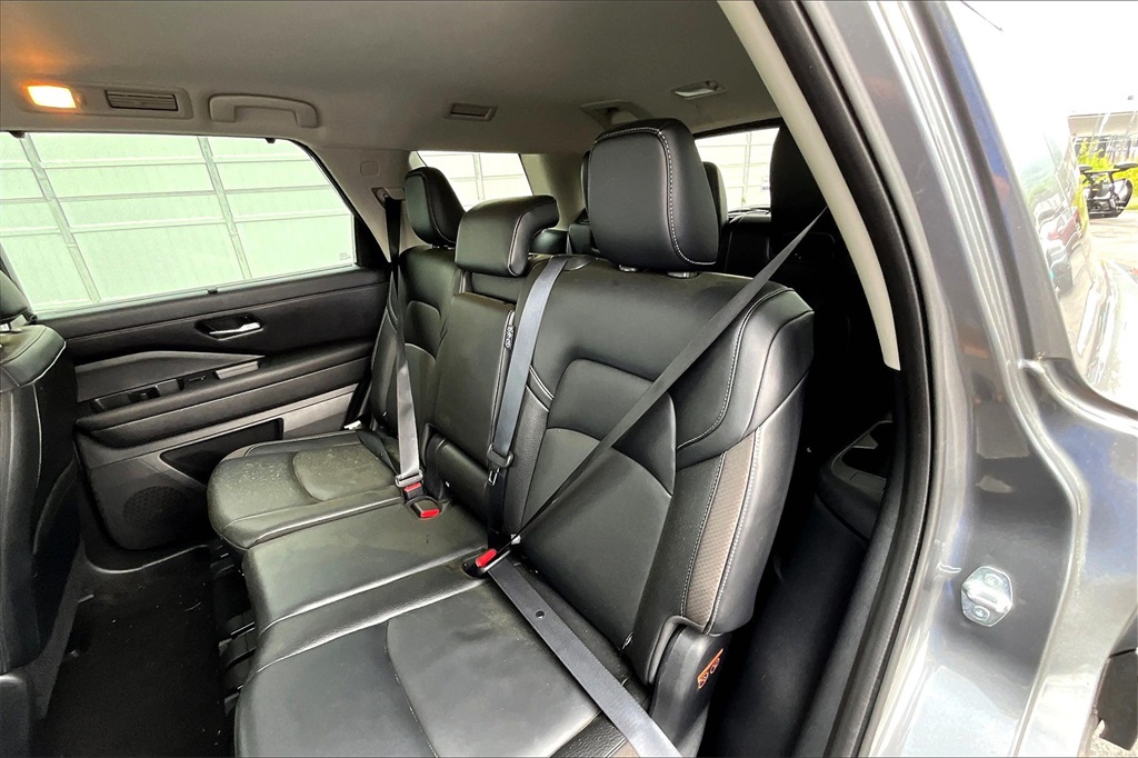 2023 Nissan Pathfinder SL - Photo 15