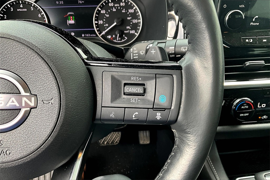 2023 Nissan Pathfinder SL - Photo 24