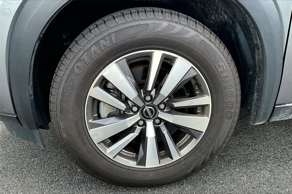 2023 Nissan Pathfinder SL - Photo 7