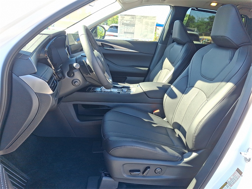 2026 INFINITI QX60 LUXE - Photo 10
