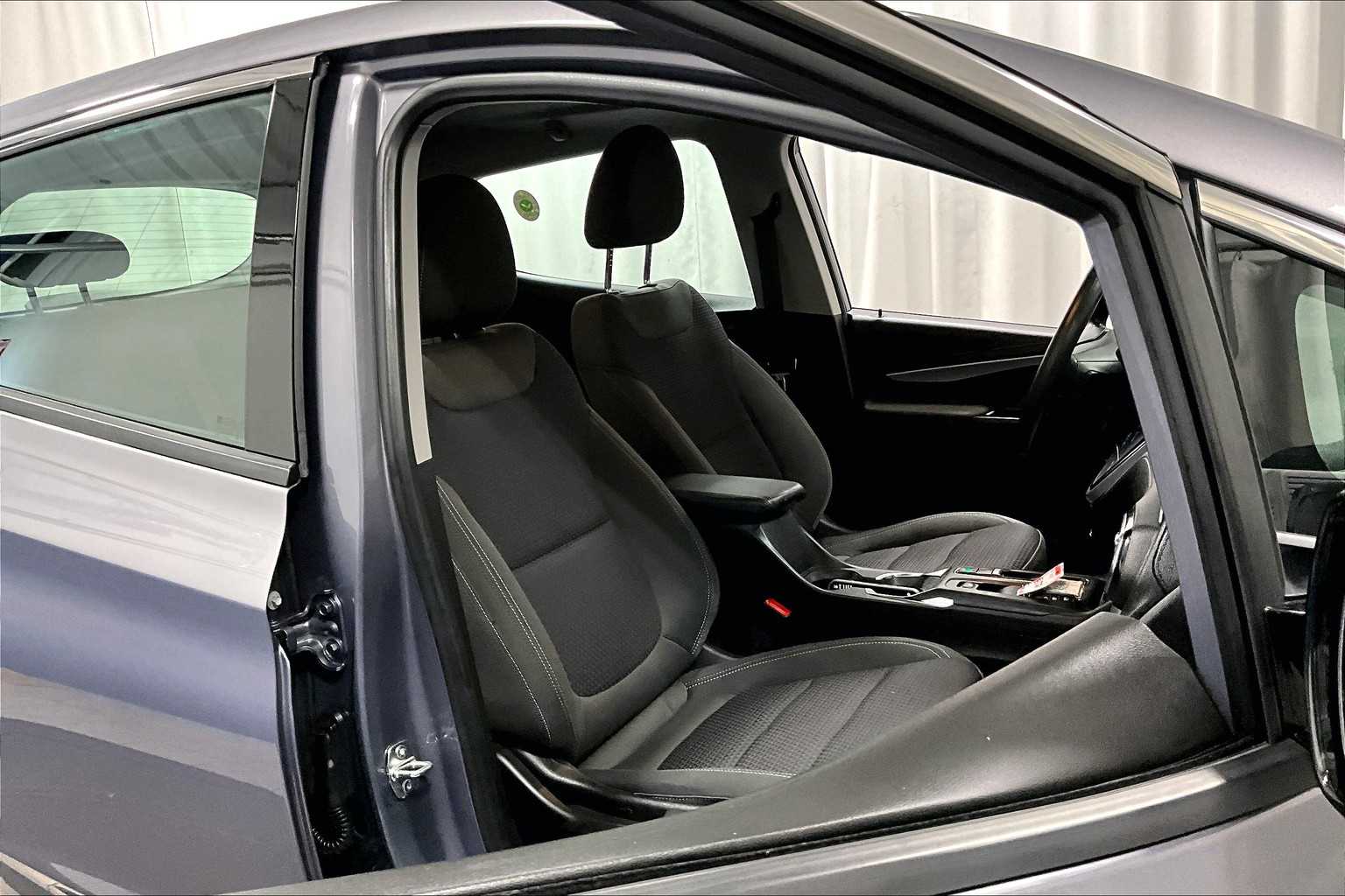 2023 Chevrolet Bolt EV 1LT - Photo 11