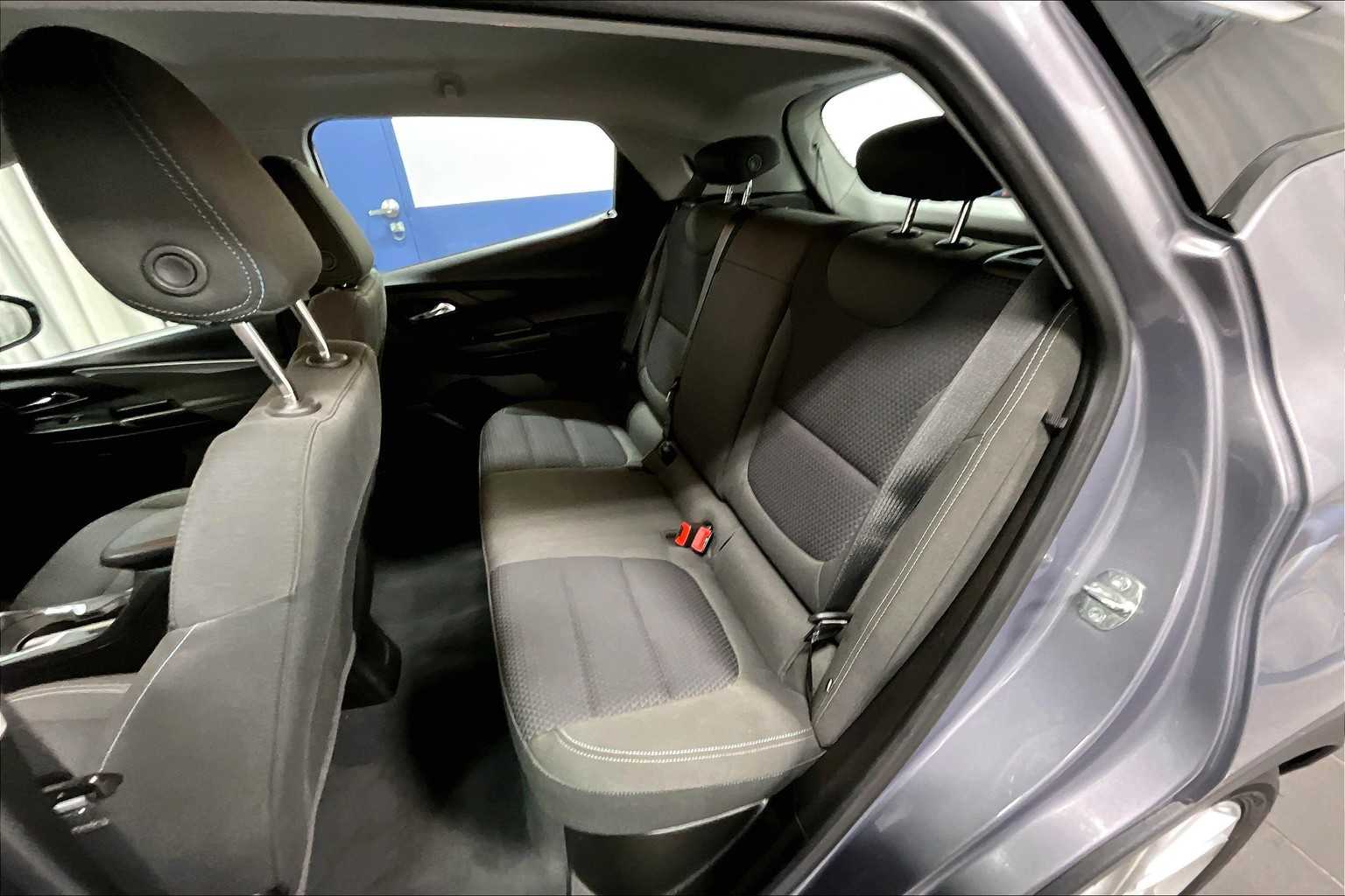 2023 Chevrolet Bolt EV 1LT - Photo 15