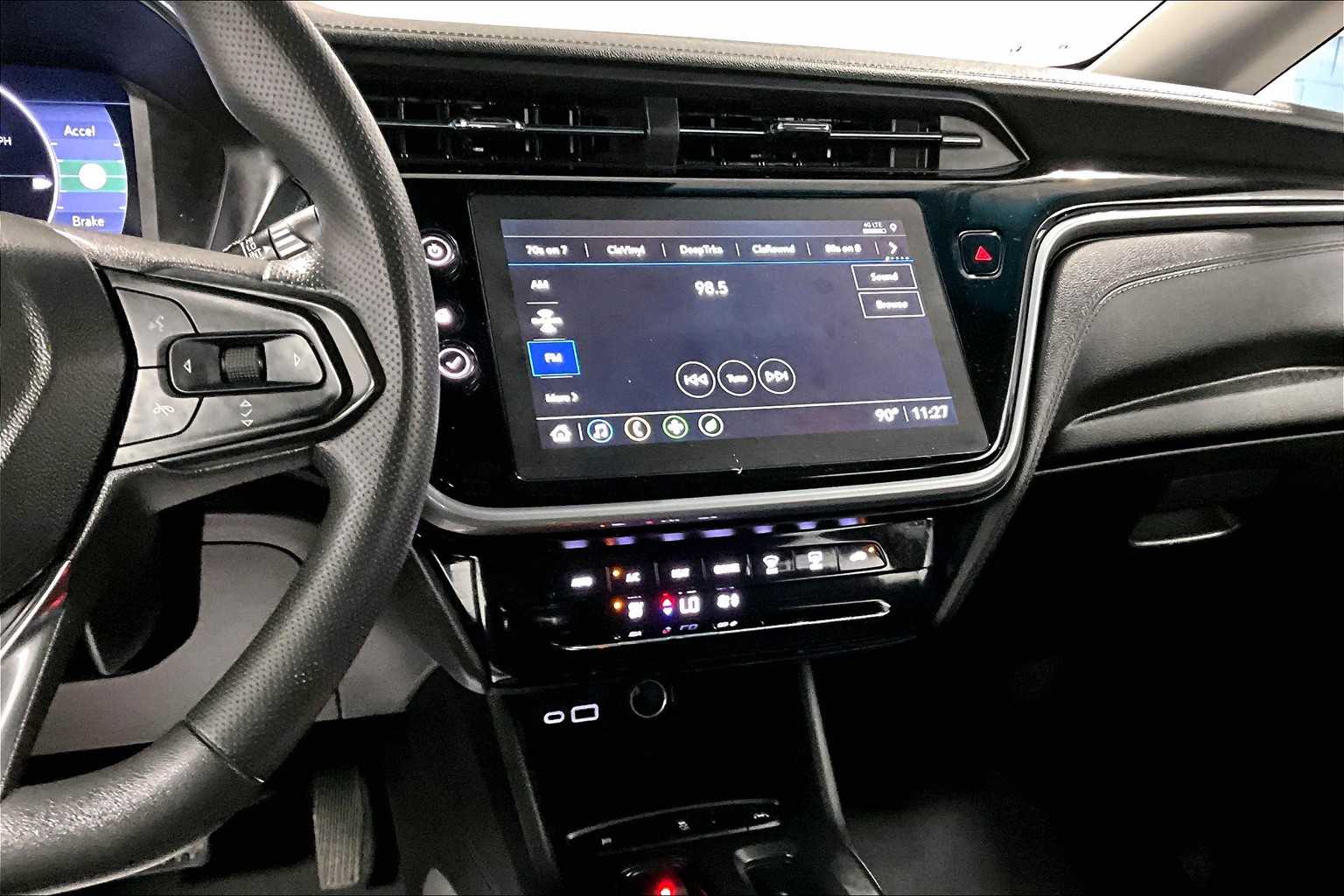 2023 Chevrolet Bolt EV 1LT - Photo 18