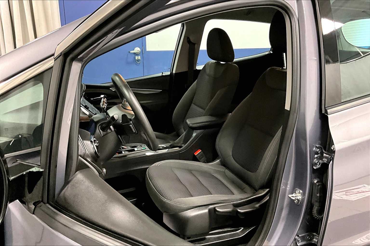 2023 Chevrolet Bolt EV 1LT - Photo 10