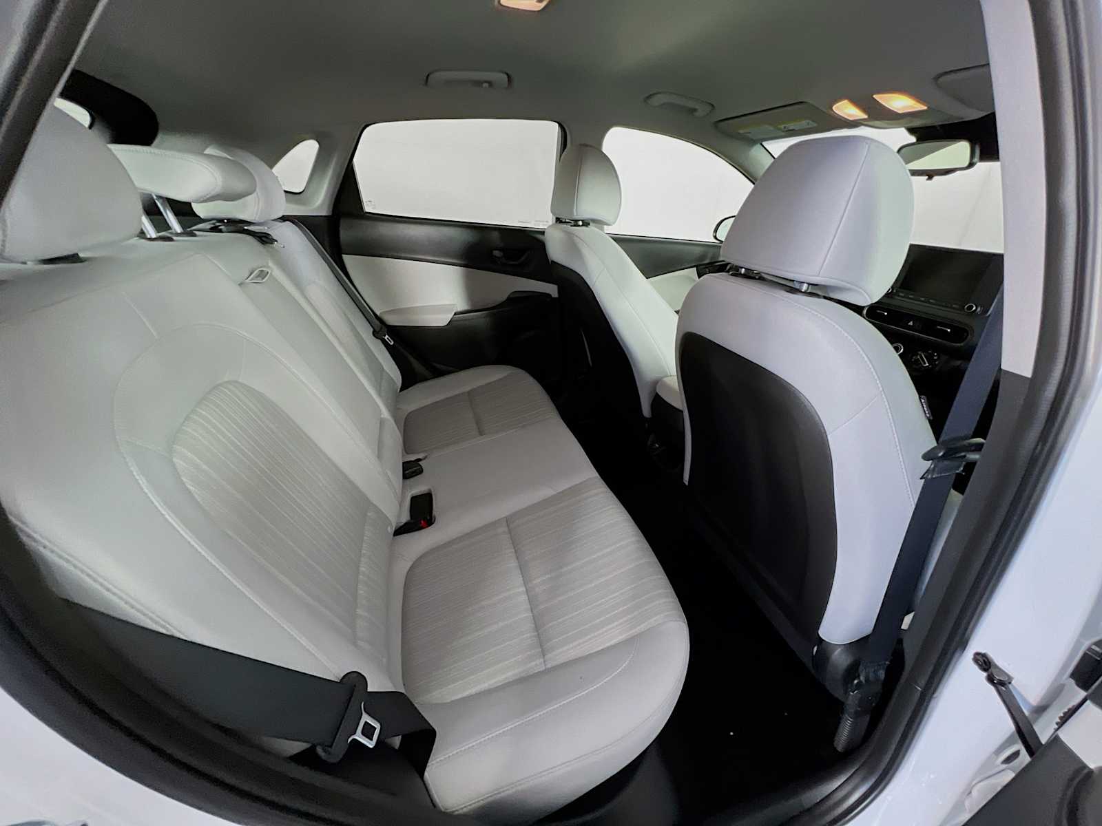 2023 Hyundai Kona SEL - Photo 25