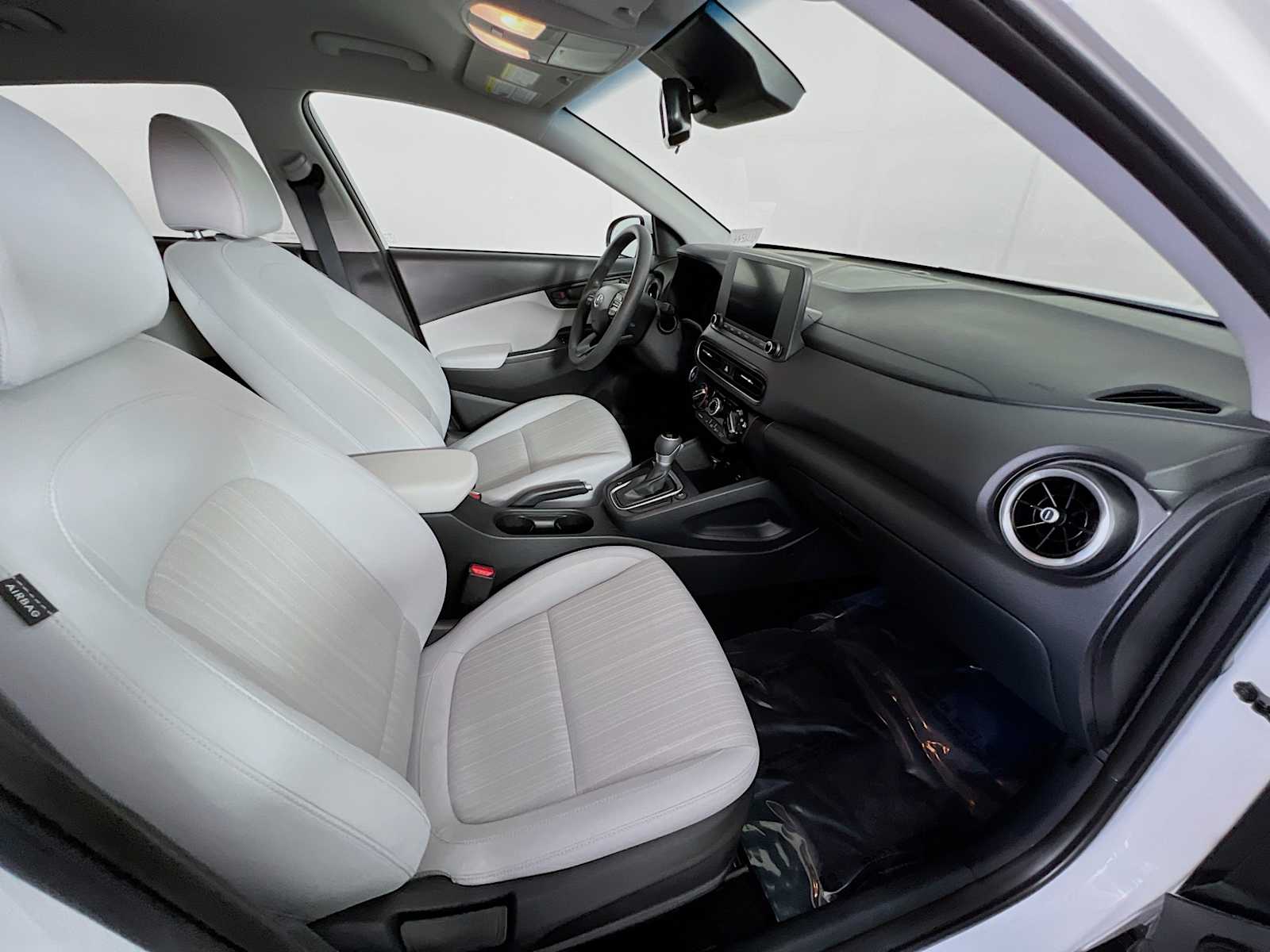 2023 Hyundai Kona SEL - Photo 26