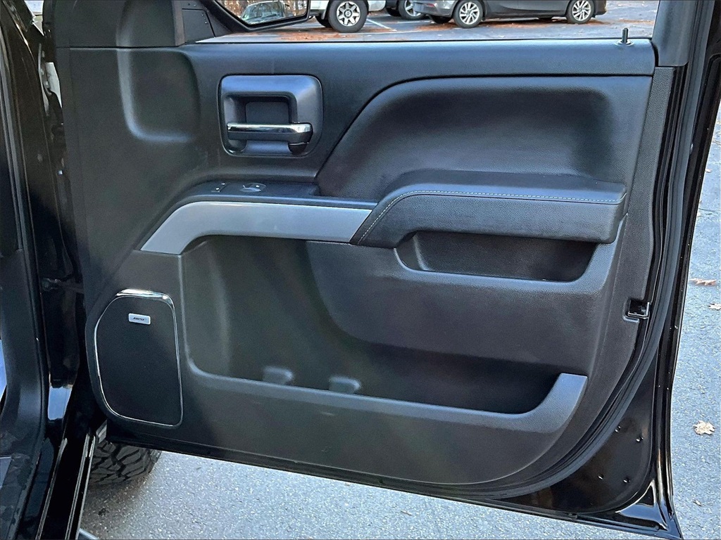 2018 Chevrolet Silverado 1500 LTZ - Photo 12