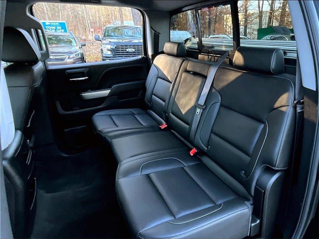 2018 Chevrolet Silverado 1500 LTZ - Photo 15