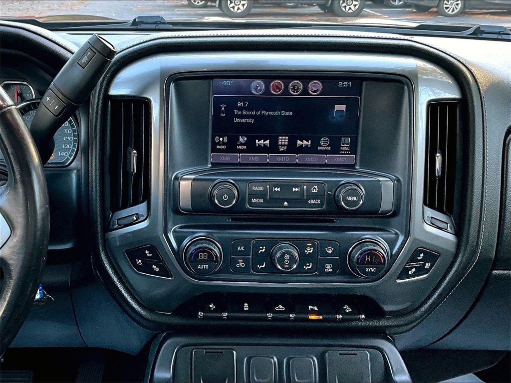 2018 Chevrolet Silverado 1500 LTZ - Photo 18