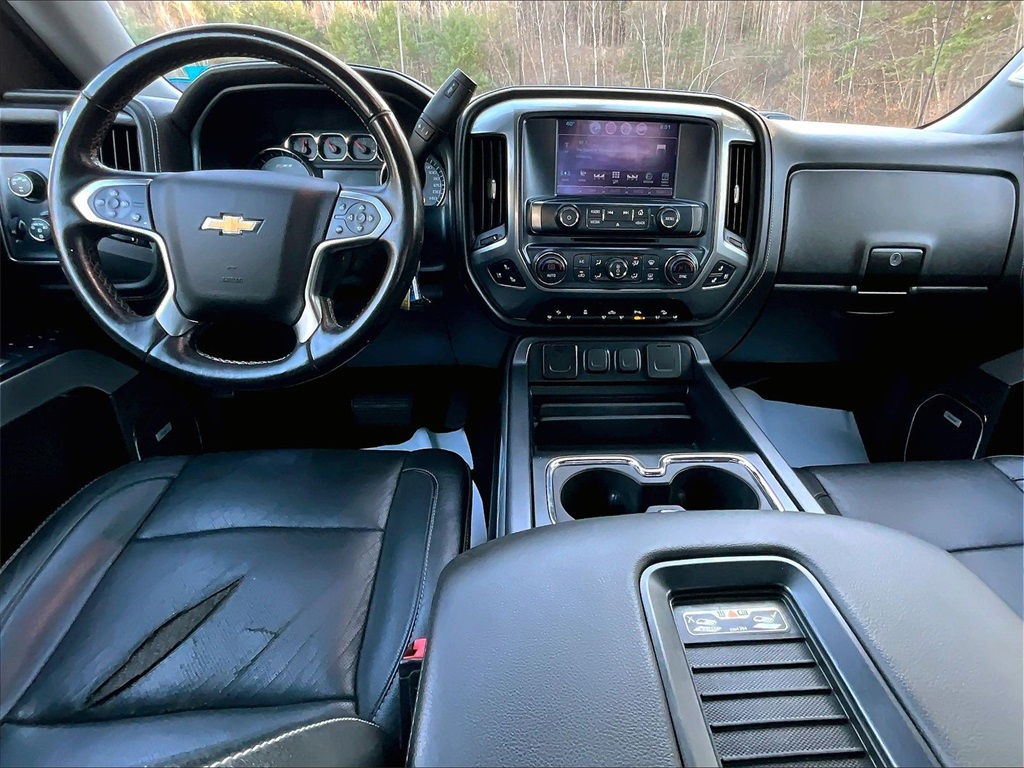 2018 Chevrolet Silverado 1500 LTZ - Photo 21