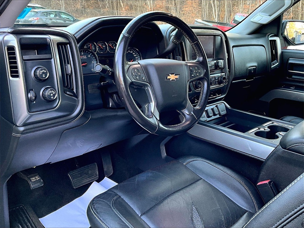 2018 Chevrolet Silverado 1500 LTZ - Photo 8