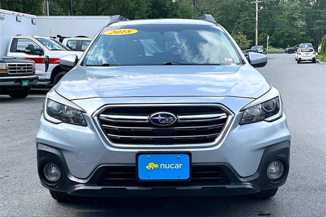 2018 Subaru Outback 2.5i Premium - Photo 2