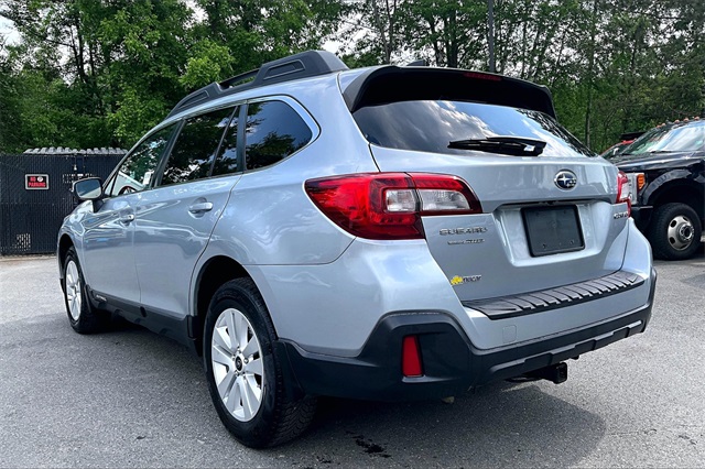 2018 Subaru Outback 2.5i Premium - Photo 6
