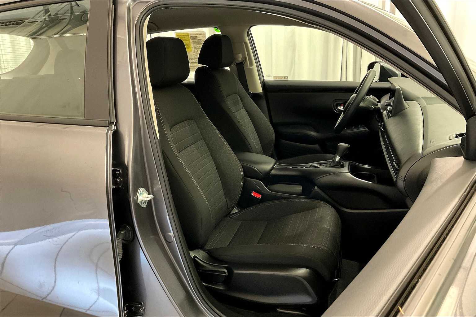 2024 Honda HR-V LX - Photo 11