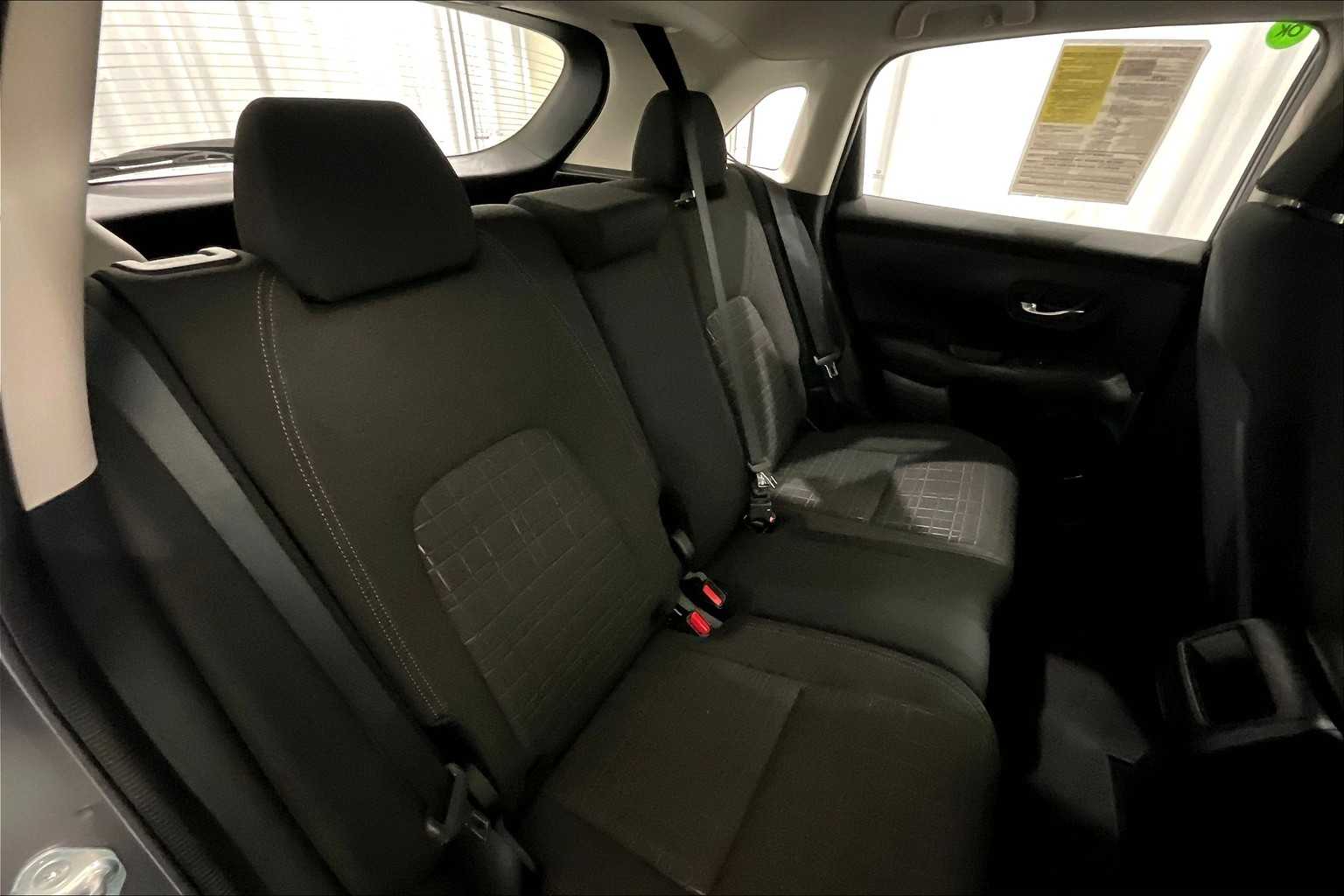 2024 Honda HR-V LX - Photo 16