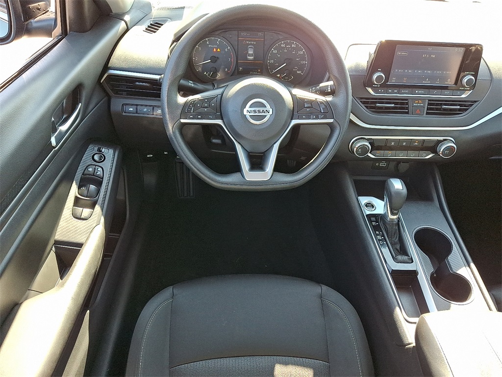 2022 Nissan Altima 2.5 S - Photo 14
