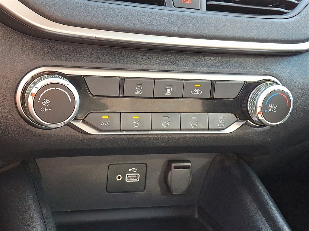 2022 Nissan Altima 2.5 S - Photo 19