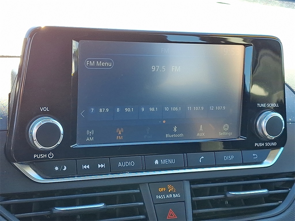 2022 Nissan Altima 2.5 S - Photo 20