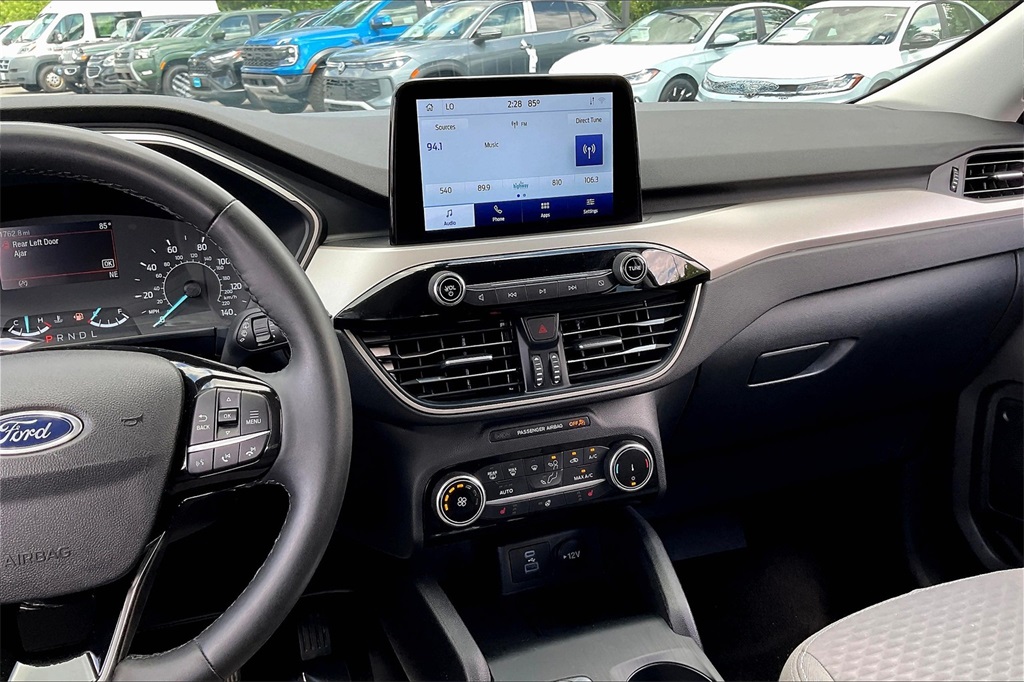 2022 Ford Escape SE - Photo 17