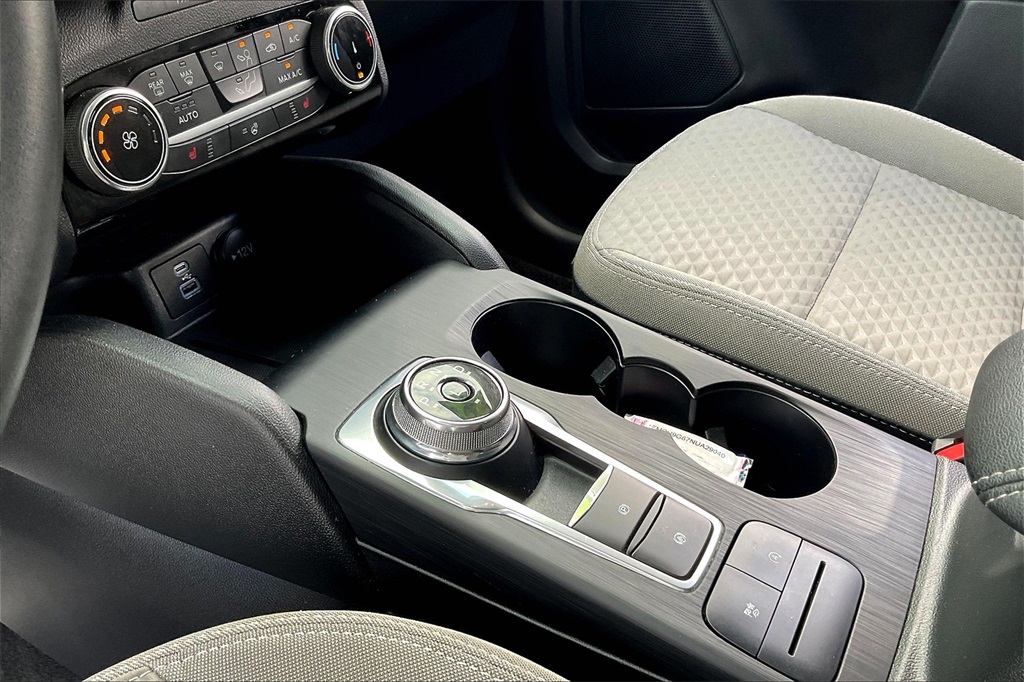 2022 Ford Escape SE - Photo 19