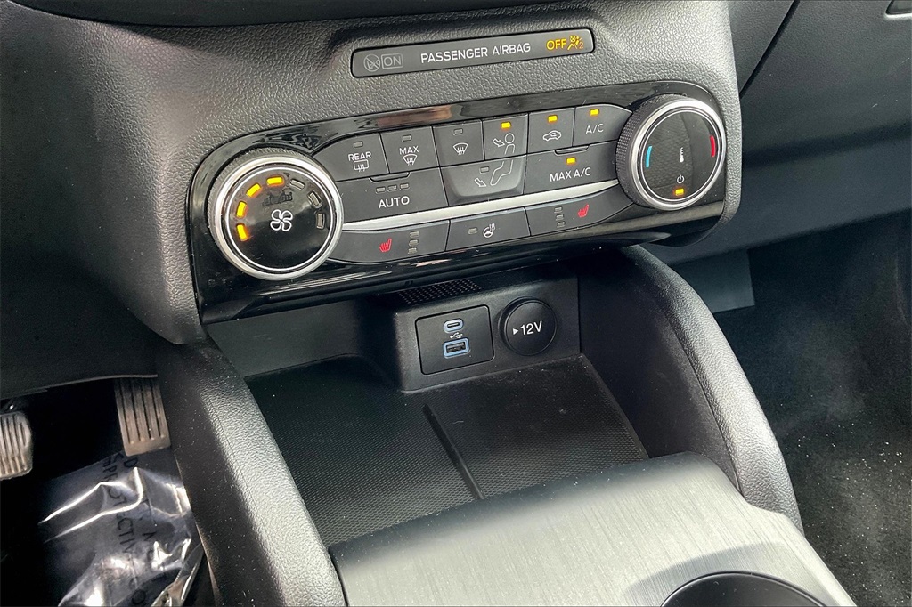 2022 Ford Escape SE - Photo 24
