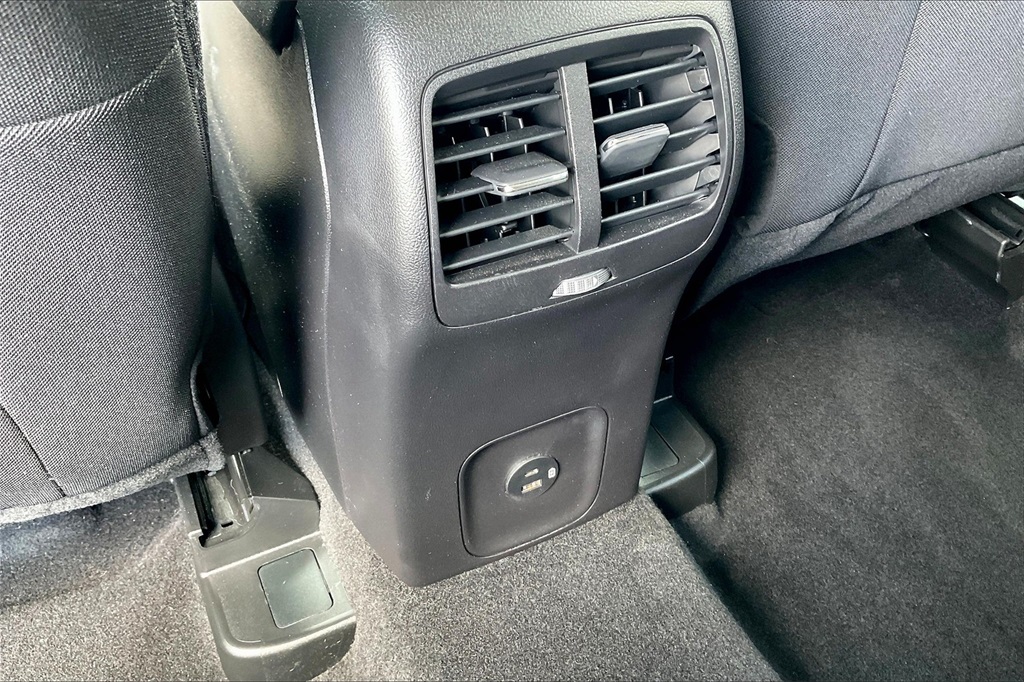 2022 Ford Escape SE - Photo 25