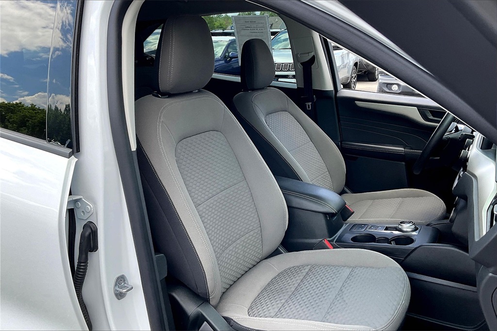 2022 Ford Escape SE - Photo 10