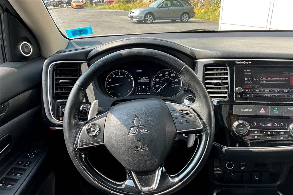 2017 Mitsubishi Outlander GT - Photo 17
