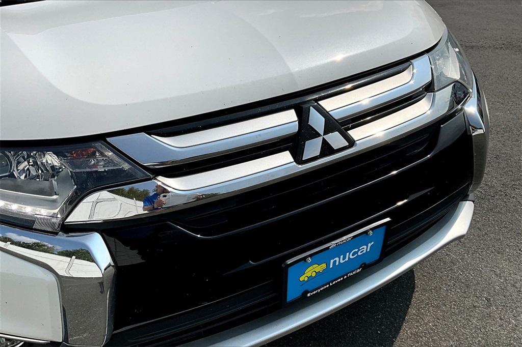 2017 Mitsubishi Outlander GT - Photo 30
