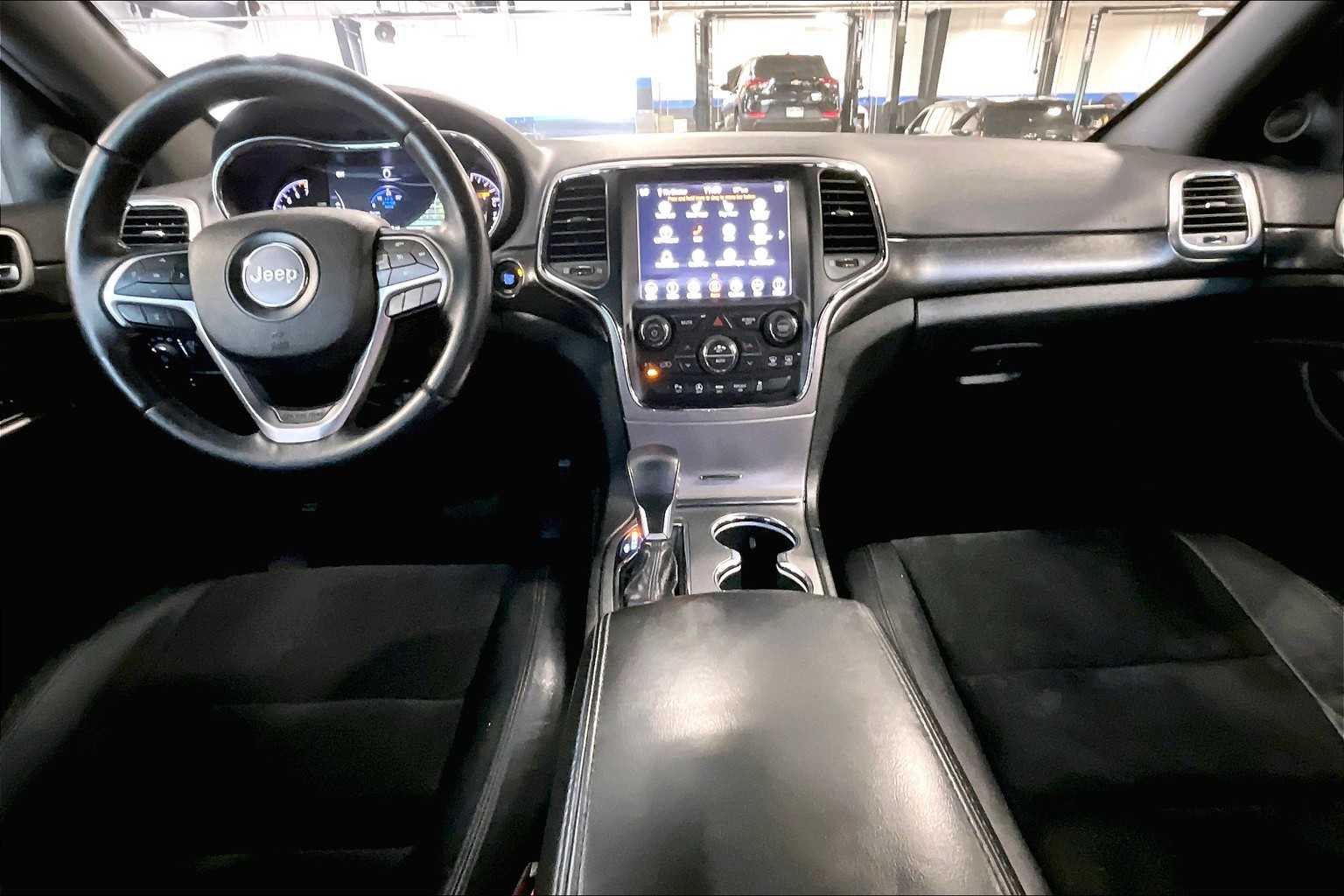 2018 Jeep Grand Cherokee Altitude - Photo 22
