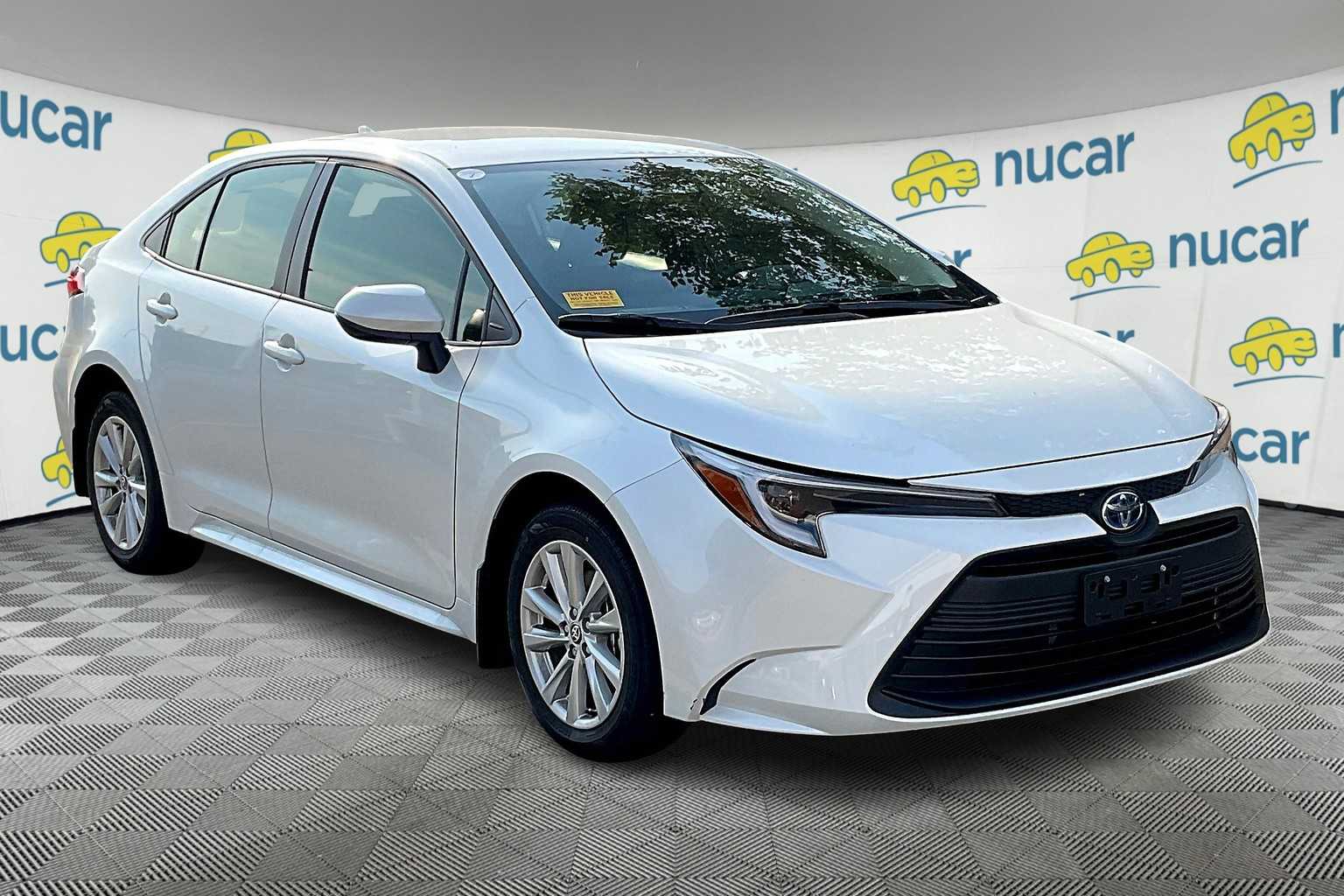 2025 Toyota Corolla Hybrid LE
