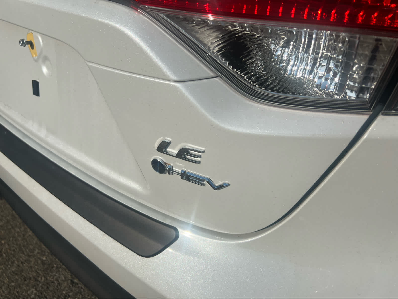 2025 Toyota Corolla Hybrid LE - Photo 20