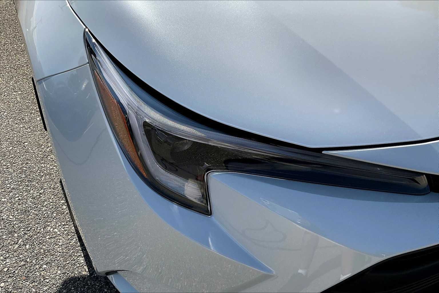 2025 Toyota Corolla Hybrid LE - Photo 43