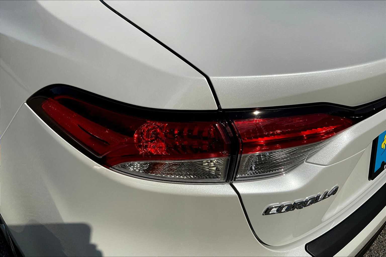 2025 Toyota Corolla Hybrid LE - Photo 44