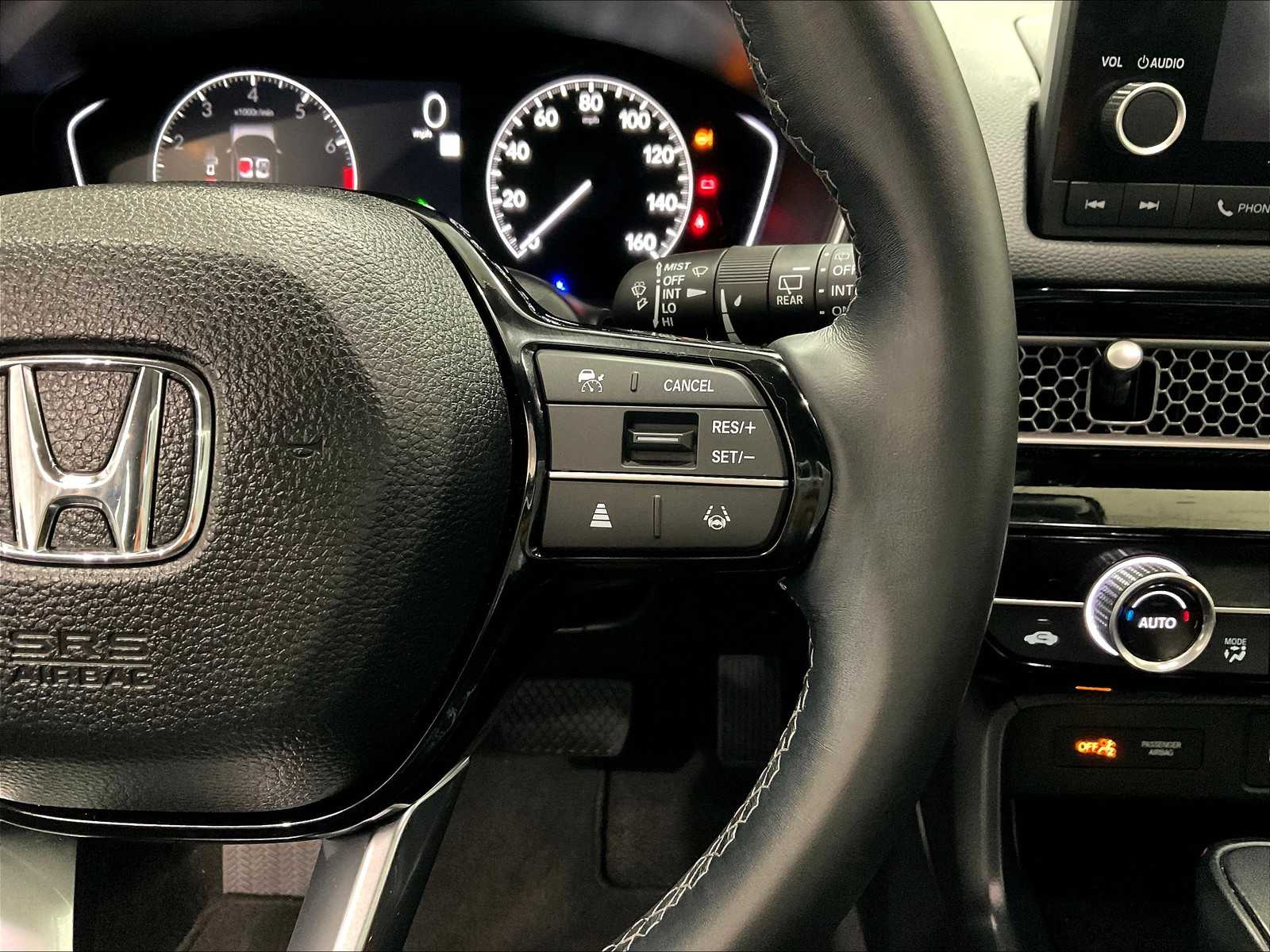 2022 Honda Civic Hatchback EX-L - Photo 24