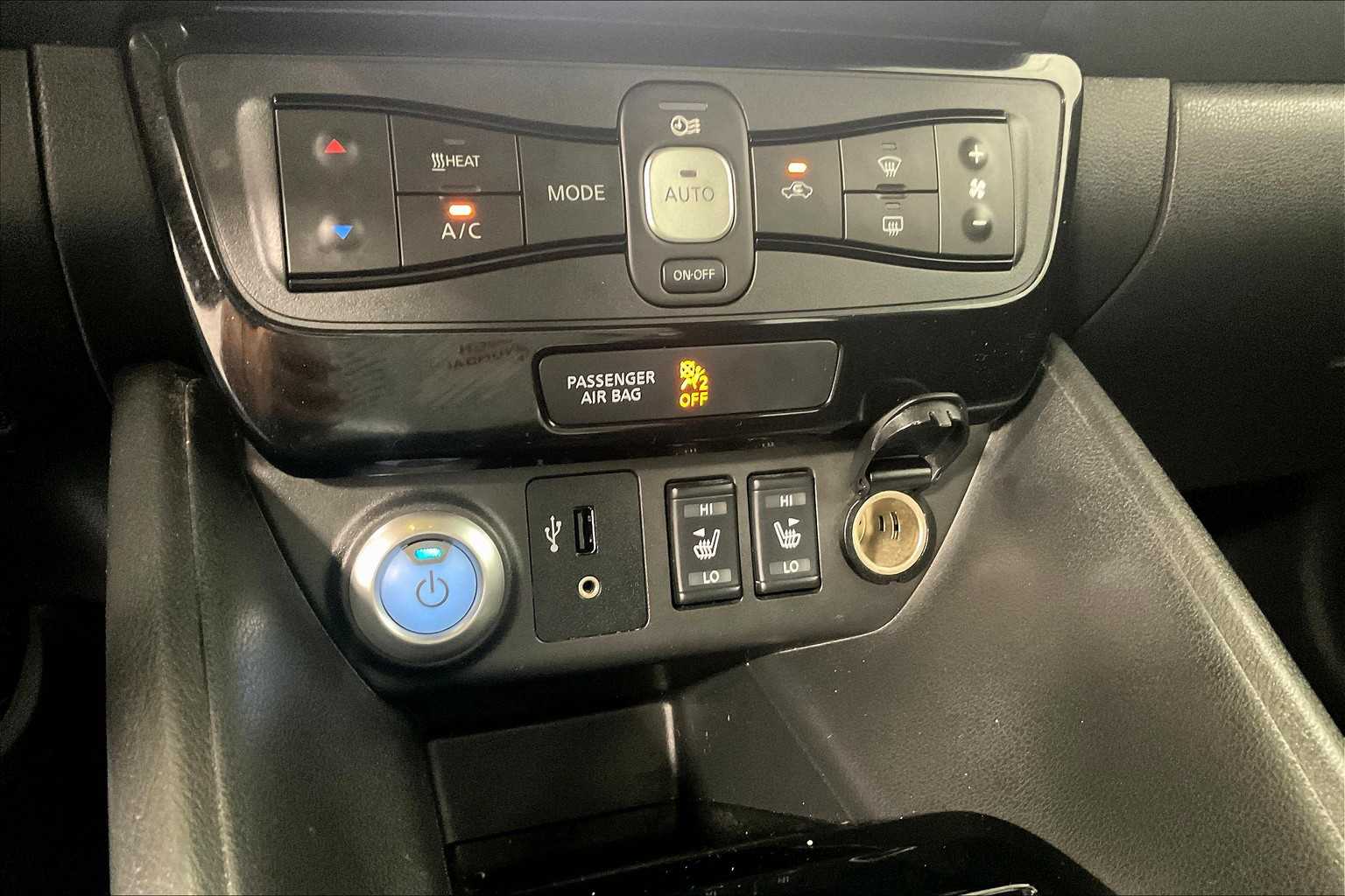 2018 Nissan LEAF SV - Photo 25