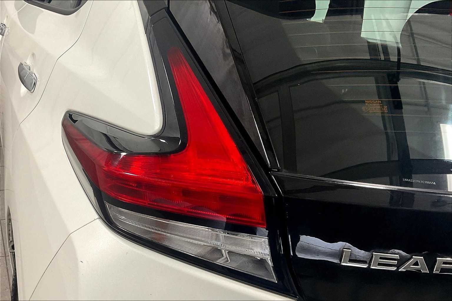 2018 Nissan LEAF SV - Photo 33