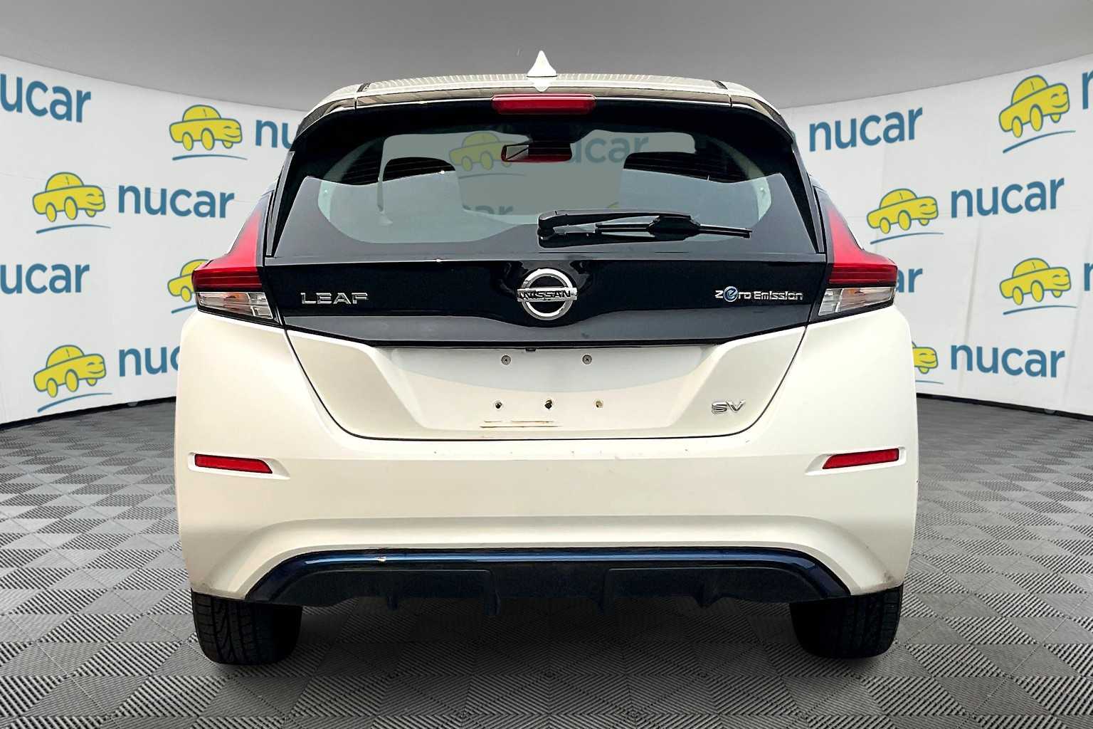 2018 Nissan LEAF SV - Photo 5