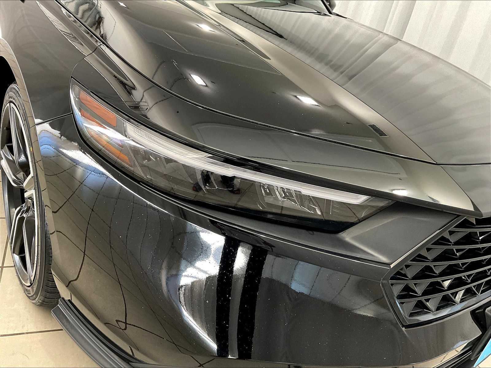 2024 Honda Accord Hybrid Sport - Photo 32