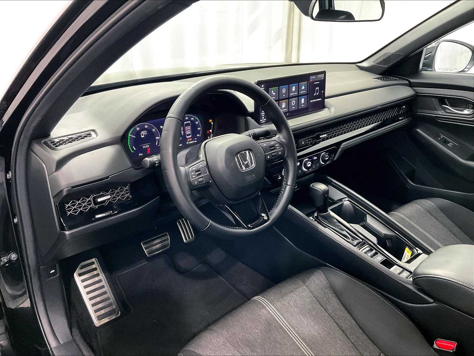 2024 Honda Accord Hybrid Sport - Photo 8