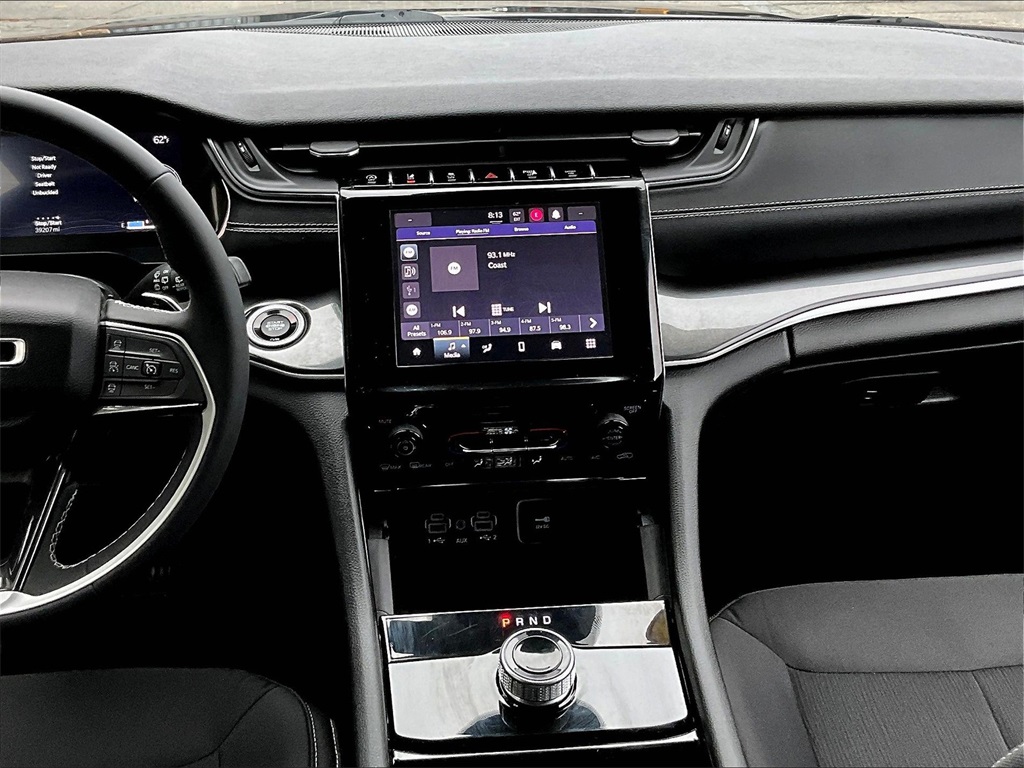 2023 Jeep Grand Cherokee Laredo - Photo 18