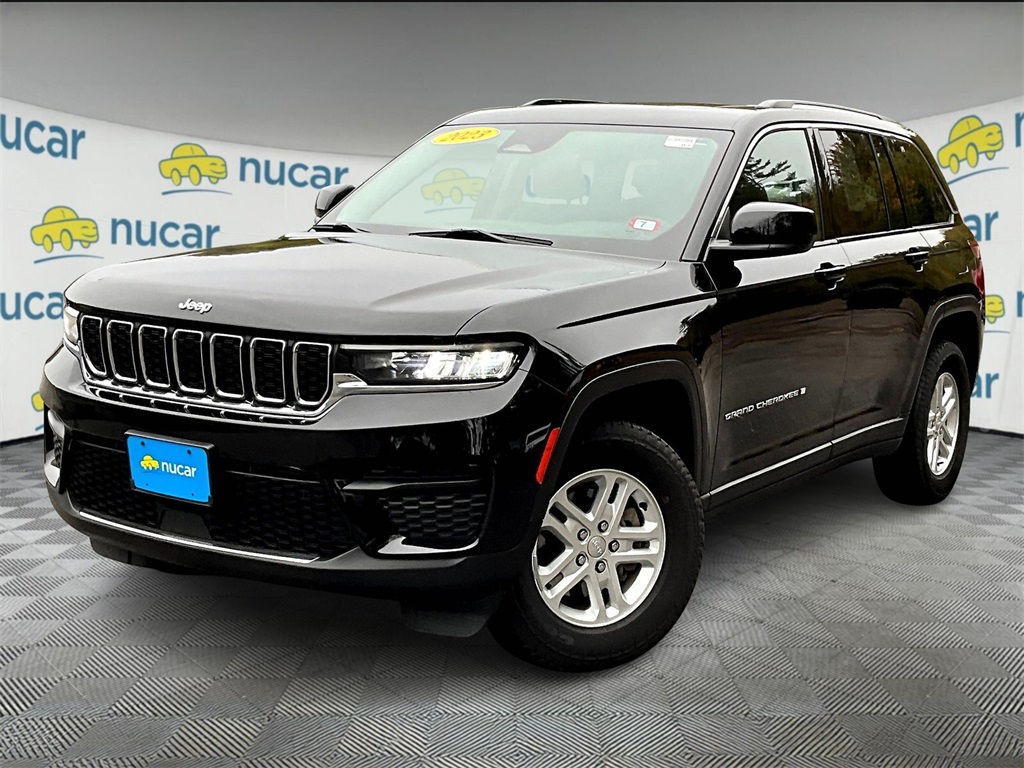 2023 Jeep Grand Cherokee Laredo - Photo 3