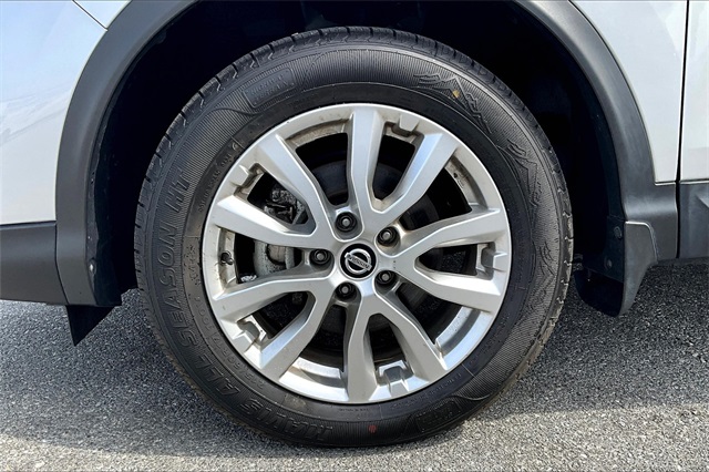 2021 Nissan Rogue Sport S - Photo 7
