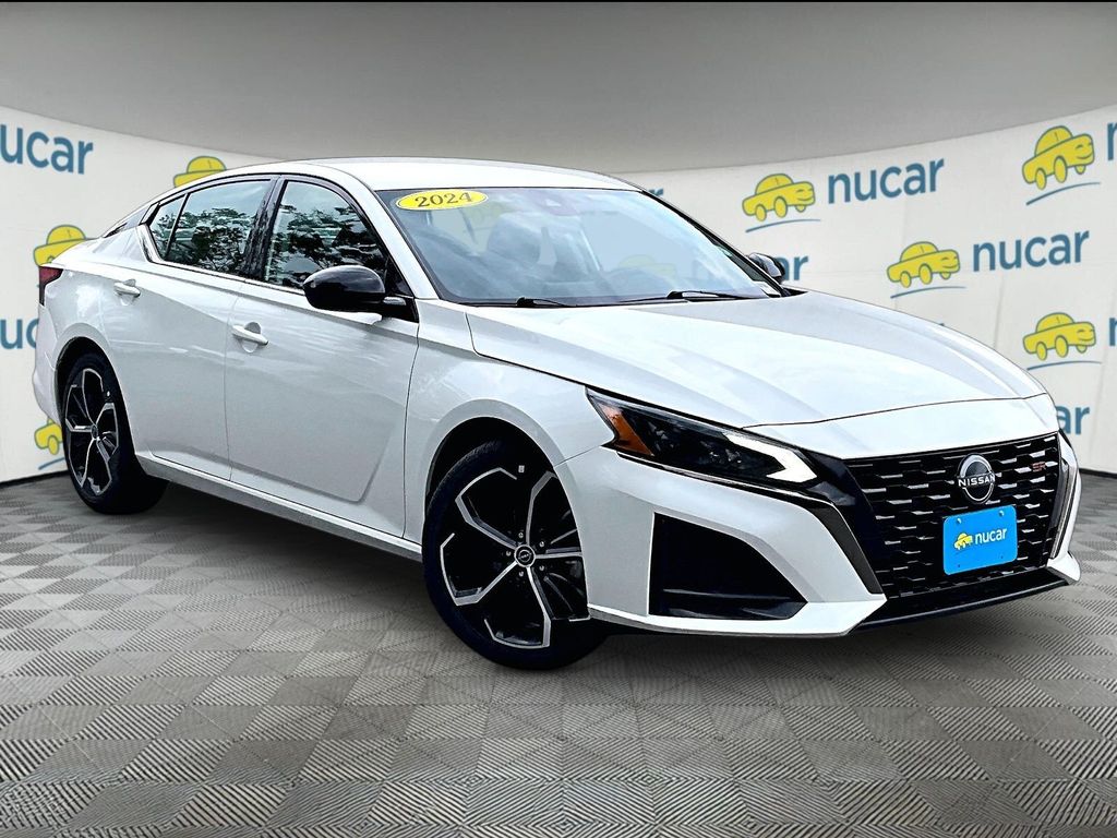 2024 Nissan Altima 2.5 SR
