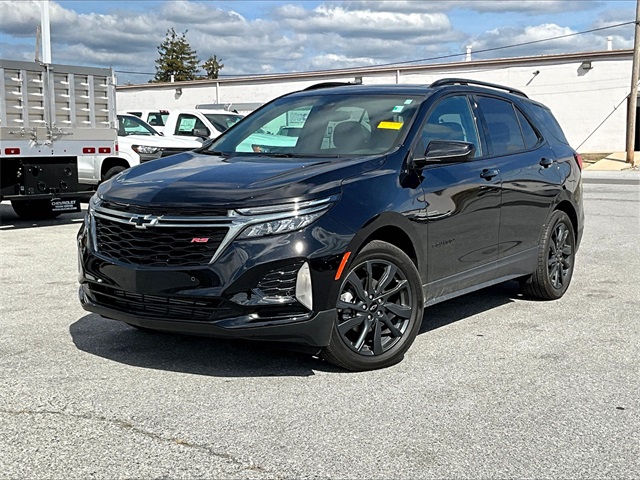 2023 Chevrolet Equinox RS - Photo 2