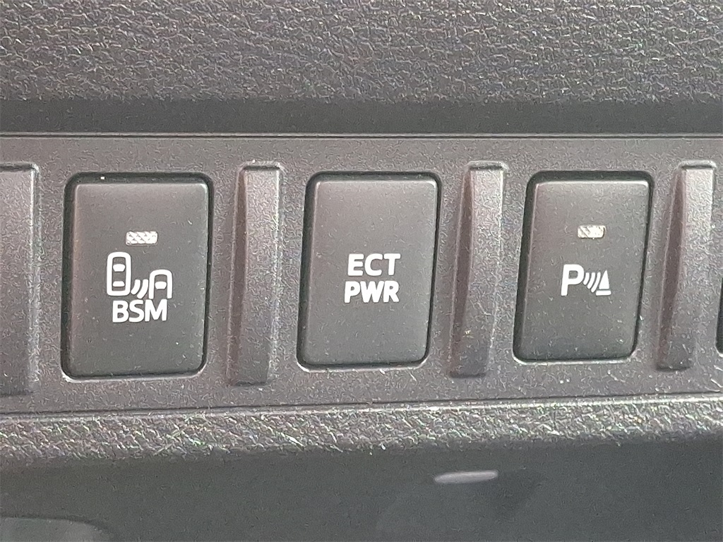 2017 Toyota Tacoma TRD Sport - Photo 24